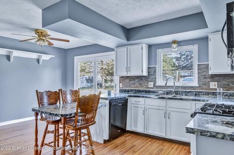 13135 Heather Ln, Perry, MI 48872 photo 10