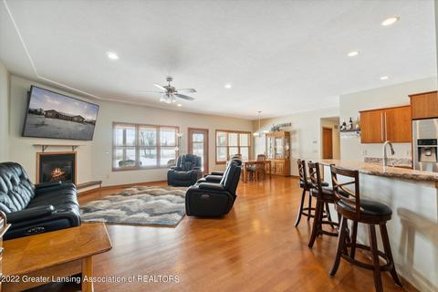 7855 W Howe Rd, Dewitt, MI 48820 photo 6