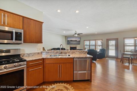 7855 W Howe Rd, Dewitt, MI 48820 photo 13