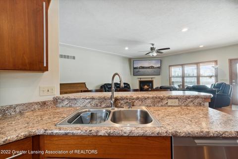 7855 W Howe Rd, Dewitt, MI 48820 photo 12