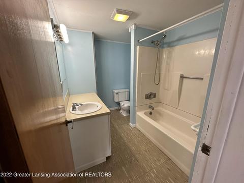 14294 S Grange Rd, Eagle, MI 48822 photo 7