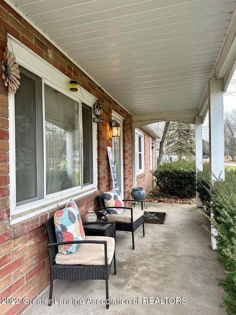 1101 Maycroft Rd, Lansing, MI 48917 photo 7