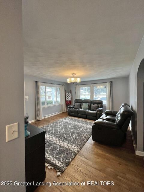 1101 Maycroft Rd, Lansing, MI 48917 photo 10