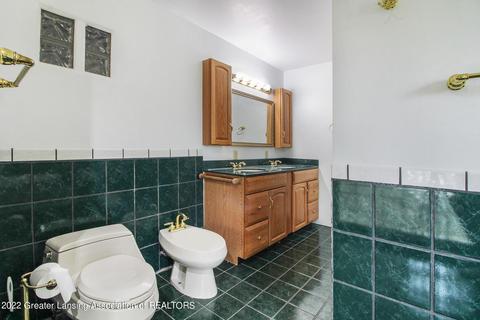 3065 E State Rd, Lansing, MI 48906 photo 14