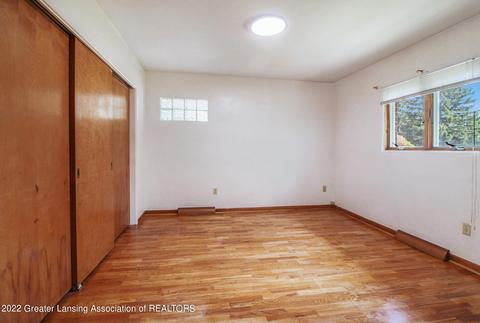 3065 E State Rd, Lansing, MI 48906 photo 7