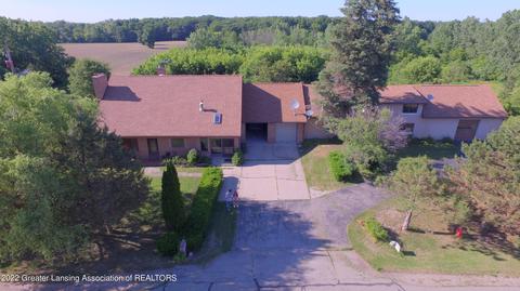 3065 E State Rd, Lansing, MI 48906 photo 2