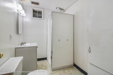 3065 E State Rd, Lansing, MI 48906 photo 18