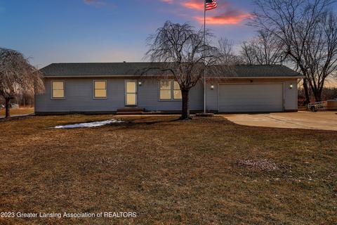 7002 Oneida Rd, Charlotte, MI 48813 photo 5