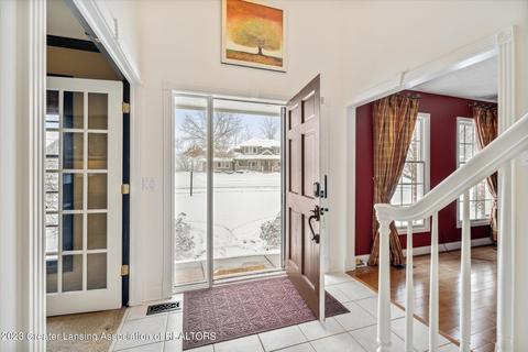 5537 Silverleaf Ct, Haslett, MI 48840 photo 7