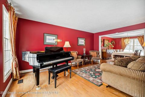 5537 Silverleaf Ct, Haslett, MI 48840 photo 12