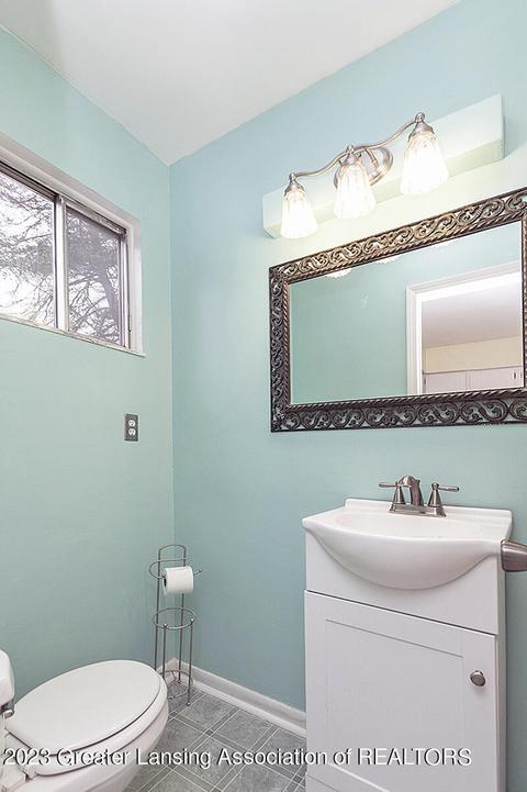 9123 W Frances Rd, Flushing, MI 48433 photo 9