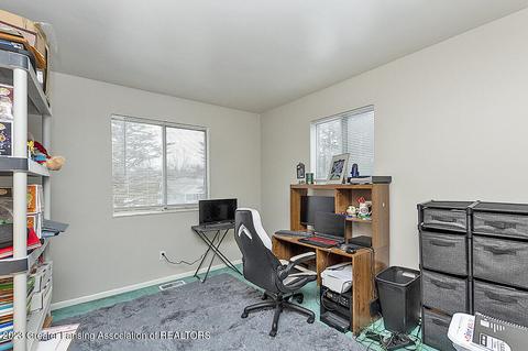 9123 W Frances Rd, Flushing, MI 48433 photo 11