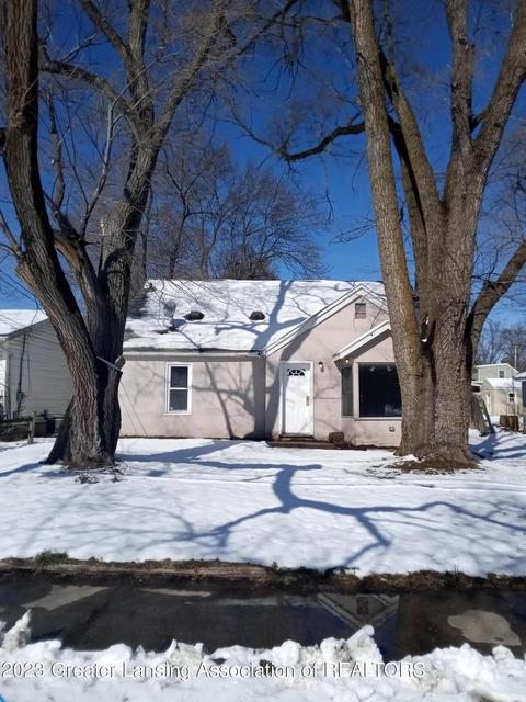 1812 W Miller Rd, Lansing, MI 48911