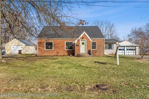 827 Georgia St, Williamston, MI 48895