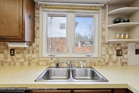 2455 Glengarry Rd, Jackson, MI 49203 photo 16