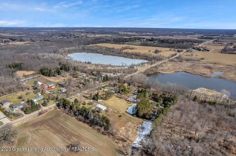 1270 E Howe Rd, Dewitt, MI 48820 photo 11