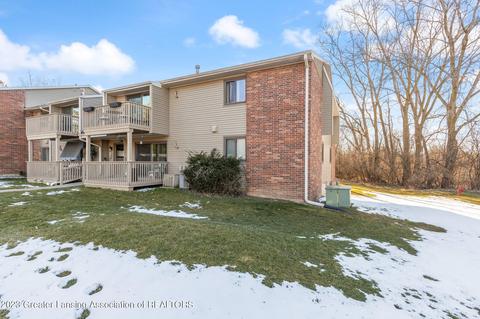 1747 Maple Rdg #13, Haslett, MI 48840 photo 17