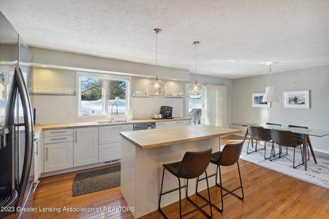 1311 Hatch Rd, Okemos, MI 48864 photo 14
