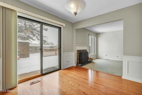 924 Grenoble Dr #E, Lansing, MI 48917 photo 10