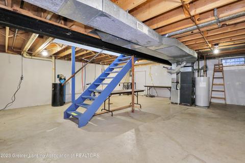 924 Grenoble Dr #E, Lansing, MI 48917 photo 29