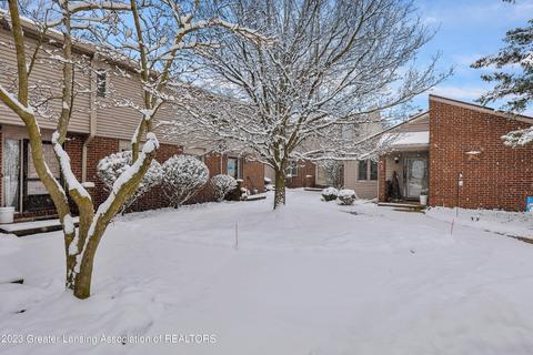 924 Grenoble Dr #E, Lansing, MI 48917 photo 2