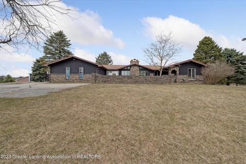 1135 E Alward Rd, Dewitt, MI 48820 photo 1