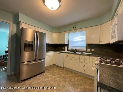 9290 Marshall Rd, Olivet, MI 49076 photo 11