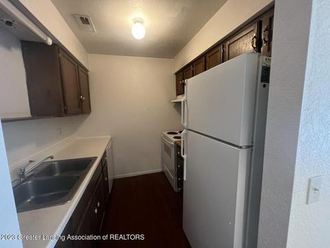 1727 Maple Ridge Rd #66, Haslett, MI 48840 photo 5
