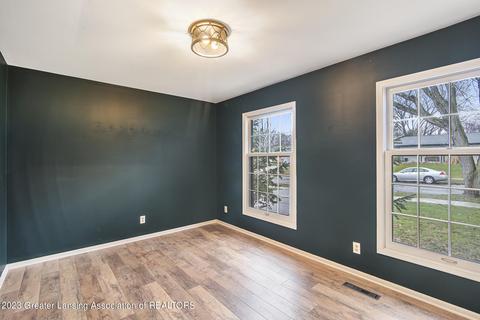 3711 Springbrook Ln, Lansing, MI 48917 photo 6