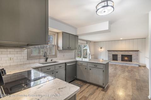 3711 Springbrook Ln, Lansing, MI 48917 photo 11