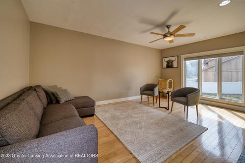 1175 Buckingham Rd, Haslett, MI 48840 photo 18