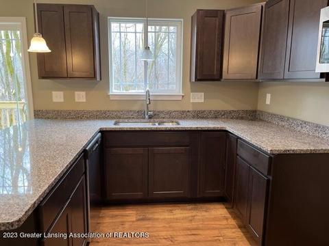 808 Starlight Way, Perry, MI 48872 photo 13