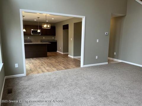 808 Starlight Way, Perry, MI 48872 photo 5