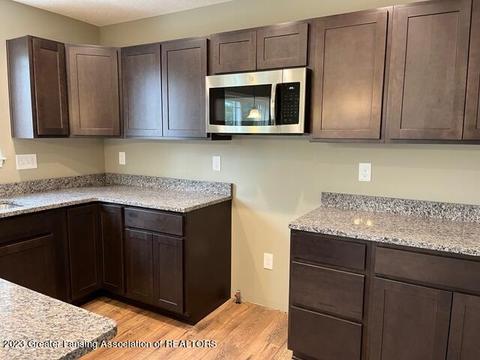 808 Starlight Way, Perry, MI 48872 photo 14