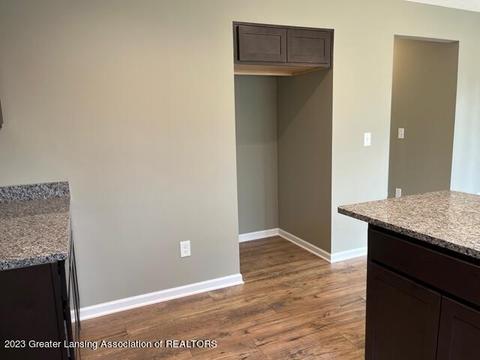 808 Starlight Way, Perry, MI 48872 photo 15