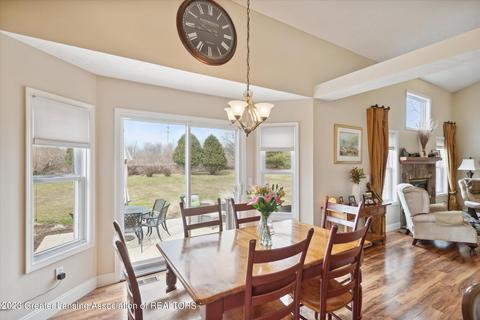 3830 Danbridge Dr, Lansing, MI 48906 photo 22