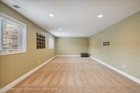 3830 Danbridge Dr, Lansing, MI 48906 photo 35