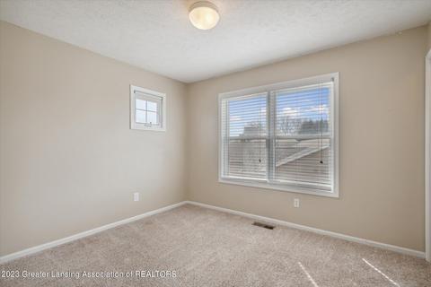 3830 Danbridge Dr, Lansing, MI 48906 photo 33