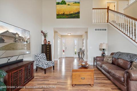 3830 Danbridge Dr, Lansing, MI 48906 photo 14
