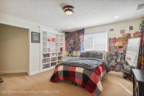 3830 Danbridge Dr, Lansing, MI 48906 photo 37