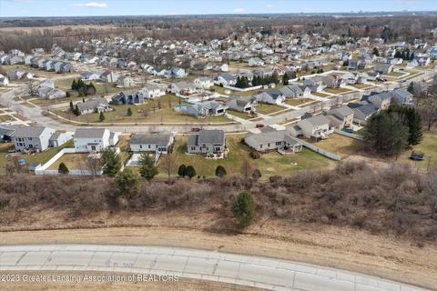 3830 Danbridge Dr, Lansing, MI 48906 photo 48