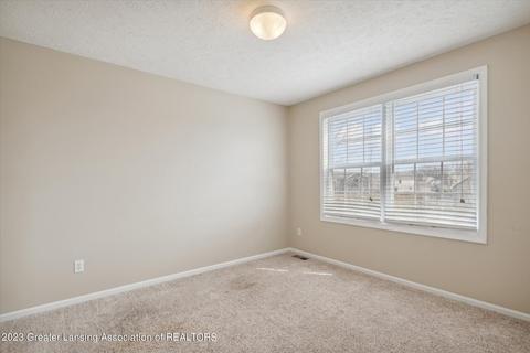 3830 Danbridge Dr, Lansing, MI 48906 photo 31
