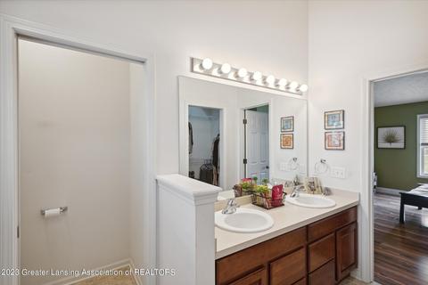 3830 Danbridge Dr, Lansing, MI 48906 photo 28