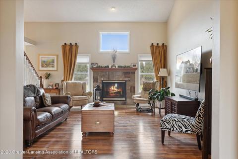 3830 Danbridge Dr, Lansing, MI 48906 photo 9