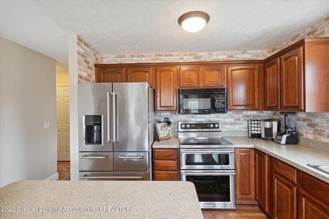 3830 Danbridge Dr, Lansing, MI 48906 photo 20