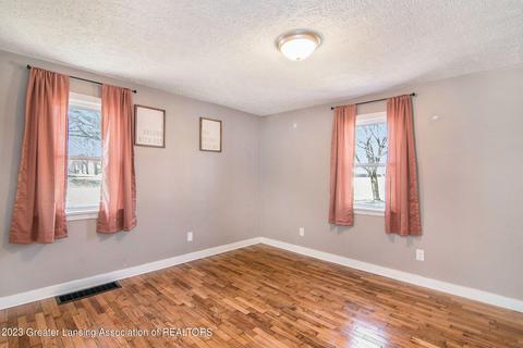 600 E Higham St, Saint Johns, MI 48879 photo 14