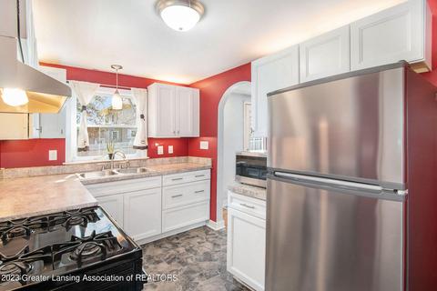 600 E Higham St, Saint Johns, MI 48879 photo 10