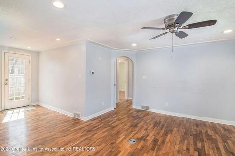 600 E Higham St, Saint Johns, MI 48879 photo 6