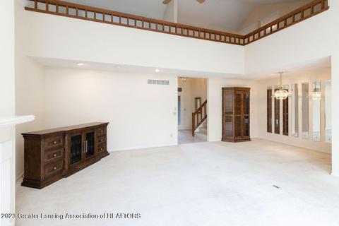 1897 E Danbury, Okemos, MI 48864 photo 7