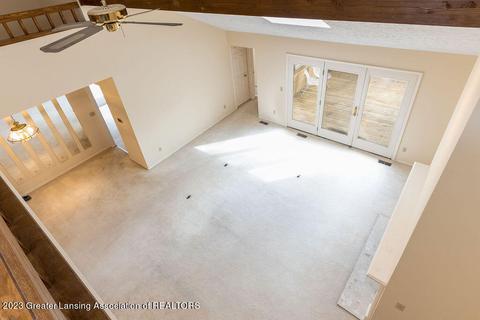 1897 E Danbury, Okemos, MI 48864 photo 10